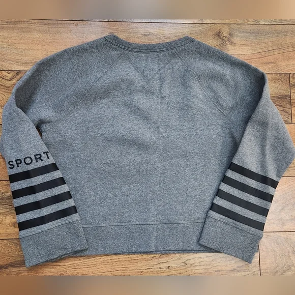 Tommy Hilfiger Gray Crewneck Sweatshirt , Size L - Picture 2 of 4
